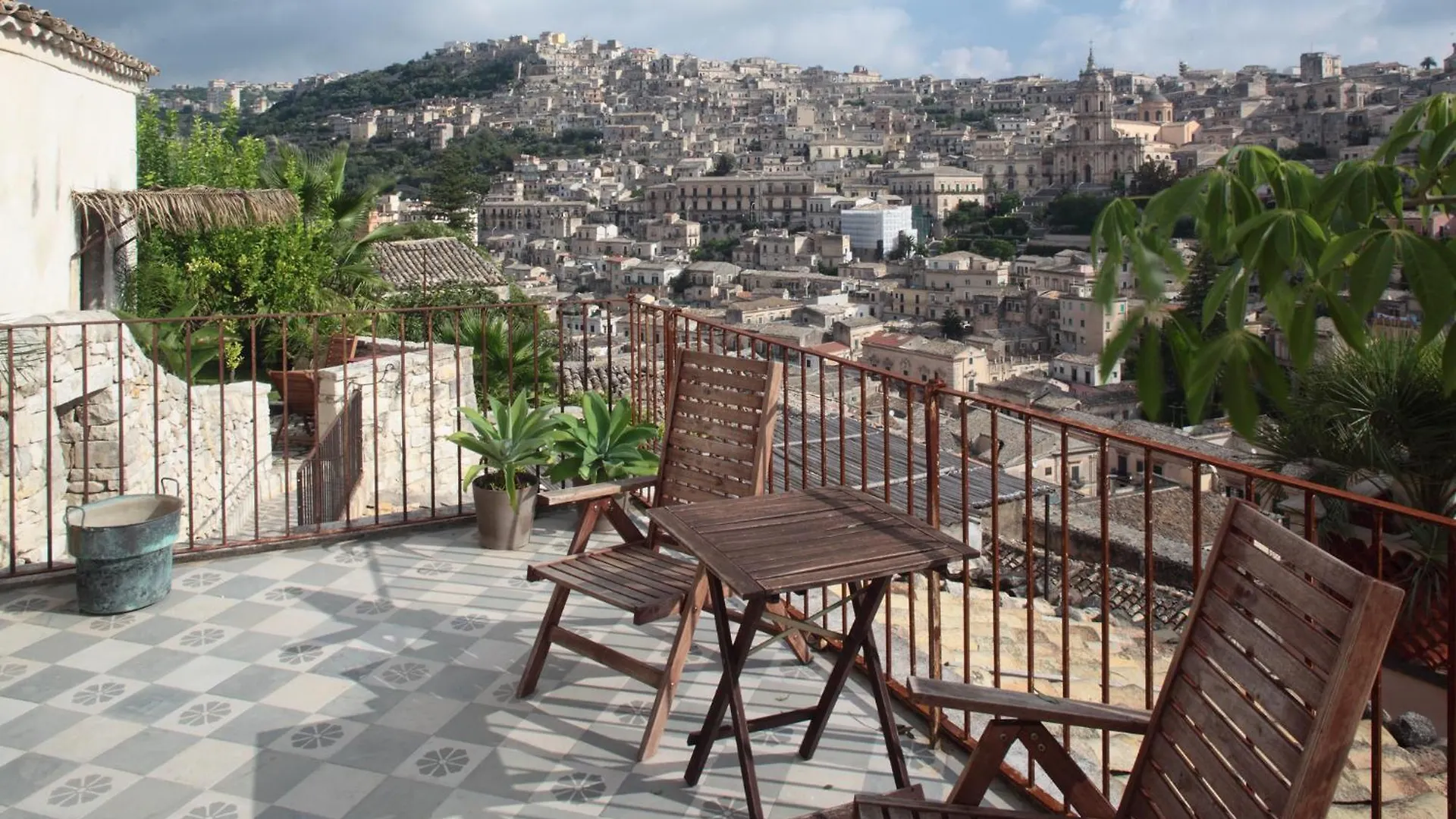 Casa Talia - Rooms Modica Hotel
